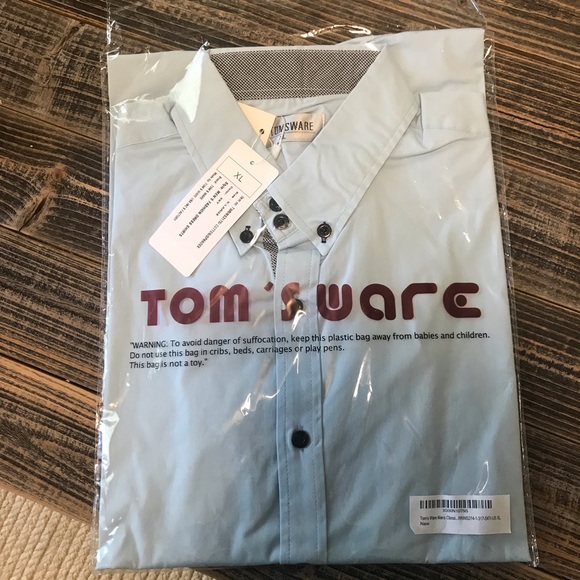 NWT Tom’s Ware Men’s Button Down Shirt - Picture 1 of 6